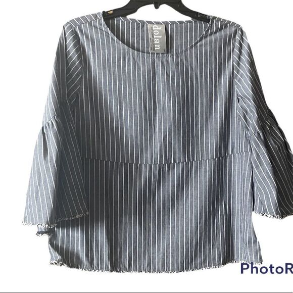 Dolan Left Coast Collection Grey and White Blouse Size Small 📦 - Picture 8 of 8